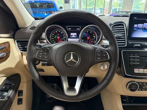 Used 2019 Mercedes-Benz GLS 450 4MATIC w/ Premium 1 Package image 56