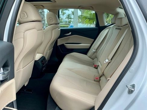 Certified 2025 Acura TLX w/ Technology Package image 9