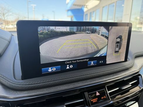 Used 2026 Acura MDX w/ Advance Package image 6