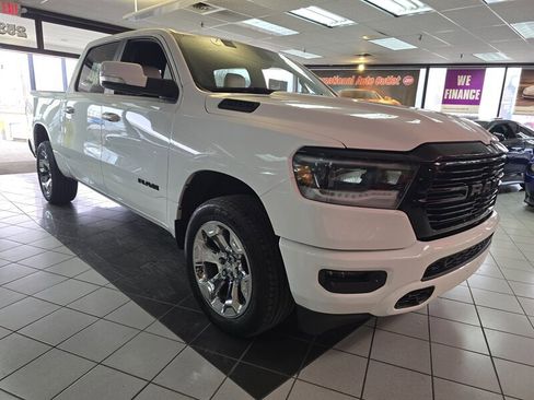Used 2020 RAM 1500 Big Horn image 3