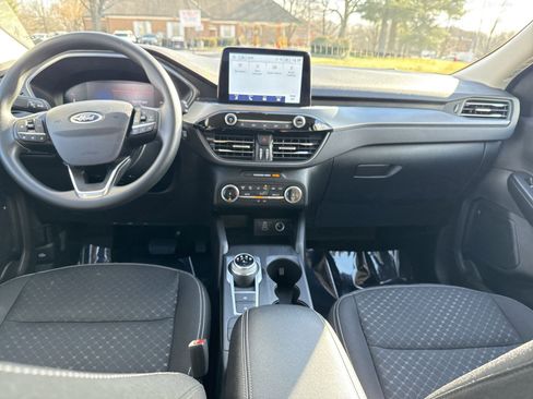 Used 2025 Ford Escape Active image 19