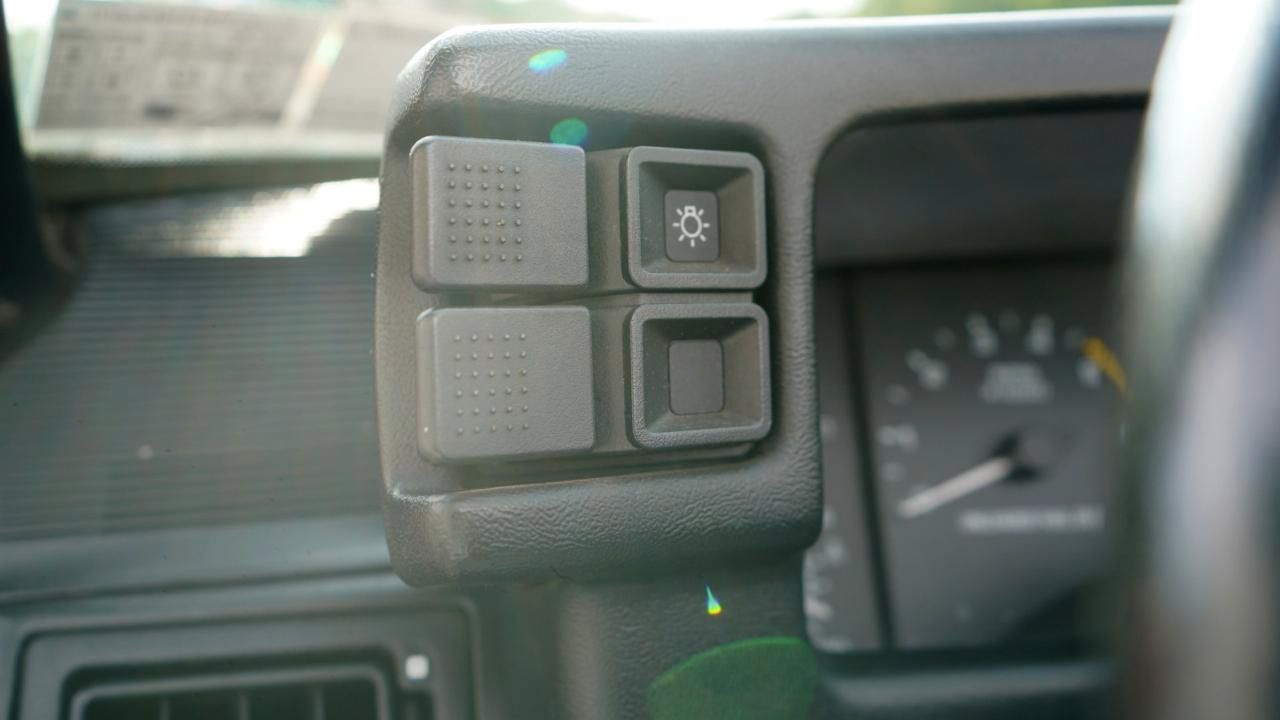 Used 1992 Ford Mustang LX RWD image 72