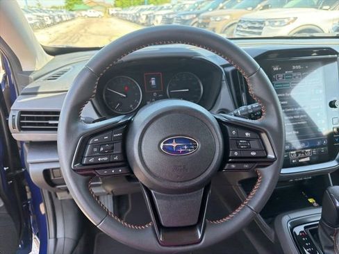 Used 2024 Subaru Crosstrek 2.5i Limited AWD/4WD image 25