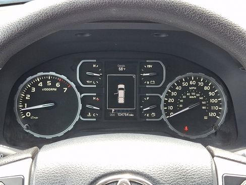 Used 2019 Toyota Tundra SR5 w/ SR5 Upgrade Package AWD/4WD image 20