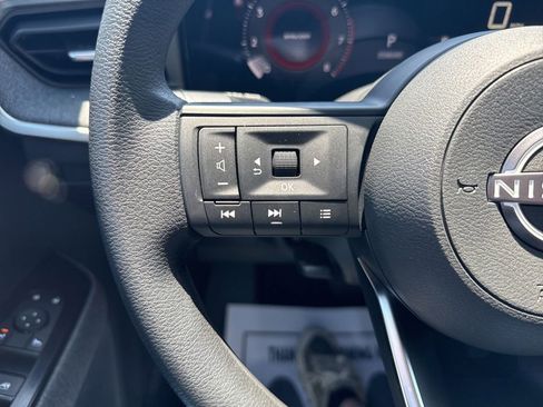New 2026 Nissan Kicks SV w/ SV Premium Package AWD/4WD image 17