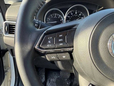 Used 2025 MAZDA CX-5 AWD 2.5 S w/ Preferred Package image 16