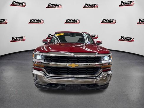 Used 2018 Chevrolet Silverado 1500 LT w/ All Star Edition image 2