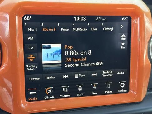 Used 2022 Jeep Gladiator Mojave w/ Safety Group AWD/4WD image 32