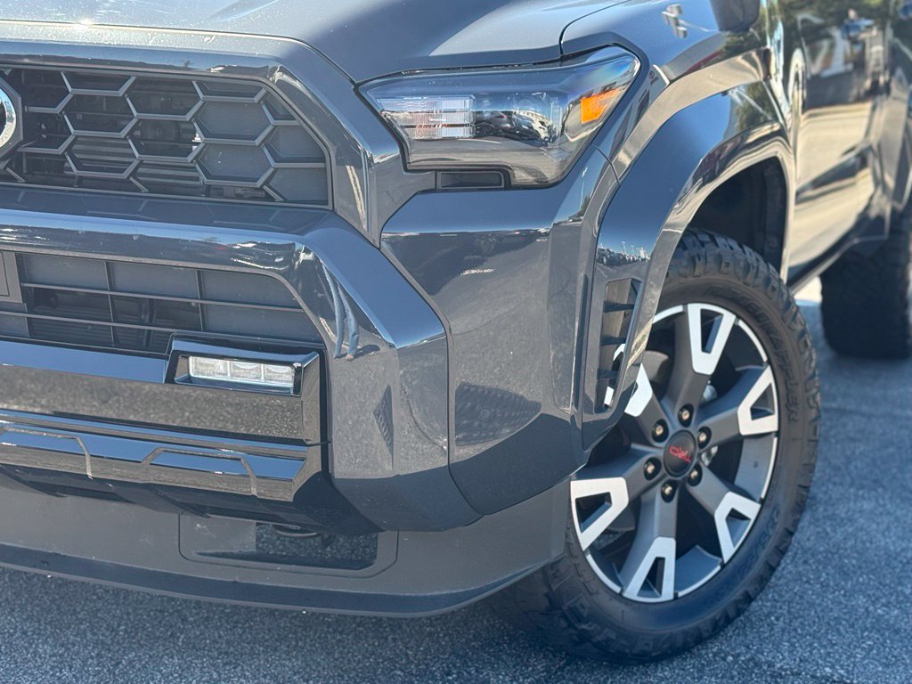Used 2025 Toyota 4Runner TRD Sport Premium AWD/4WD image 5