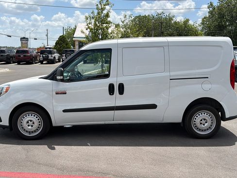 Used 2022 RAM ProMaster City Tradesman FWD image 8