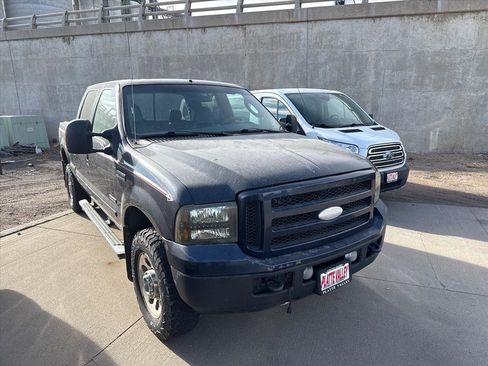 Used 2005 Ford F350 4x4 Crew Cab Super Duty image 2