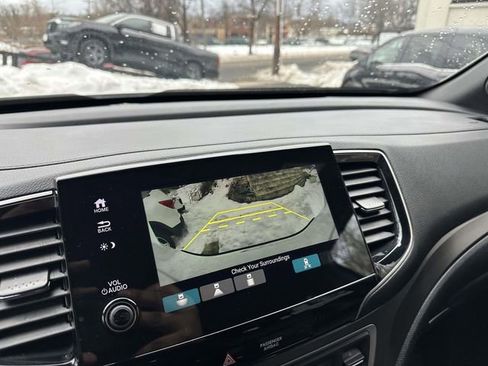 Used 2023 Honda Passport EX-L image 16