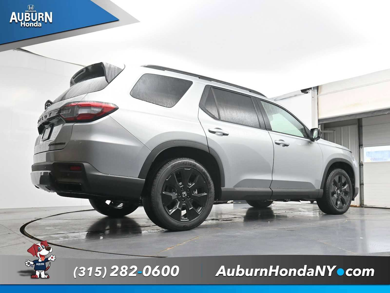 New 2026 Honda Pilot Black Edition image 24