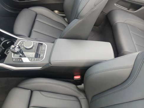 Used 2021 BMW 430i Convertible w/ Convenience Package image 8