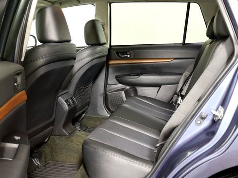 Used 2013 Subaru Outback 2.5i Limited w/ Moonroof Pkg image 43