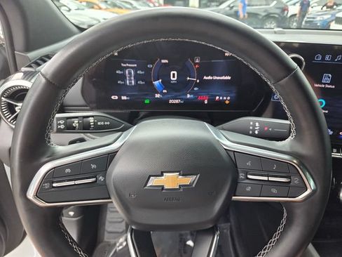 Used 2024 Chevrolet Blazer EV LT AWD/4WD image 28