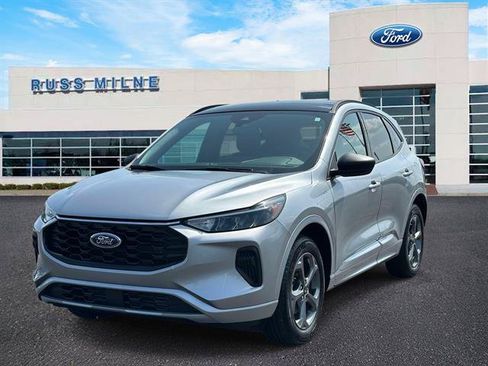 Used 2024 Ford Escape ST-Line w/ Tech Pack #1 AWD/4WD image 6