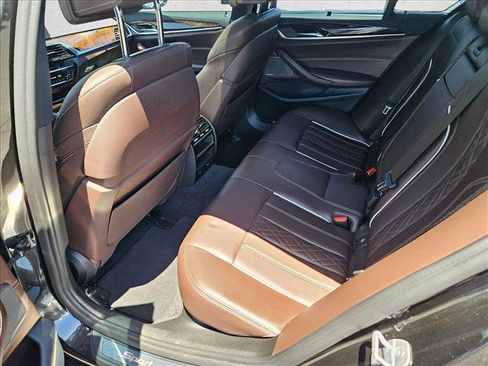 Used 2018 BMW 540i xDrive AWD/4WD image 18