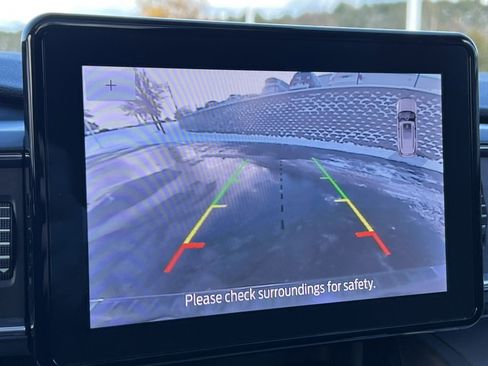 Certified 2022 Ford Explorer XLT w/ Equipment Group 202A image 26