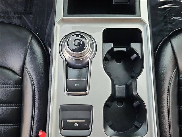 Used 2024 Ford Edge SEL AWD/4WD image 12