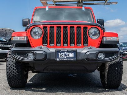 Used 2021 Jeep Wrangler Unlimited Sahara w/ Uconnect 4C Nav & Sound Group