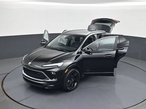 Certified 2026 Buick Encore GX Sport Touring w/ Comfort Package AWD/4WD image 30