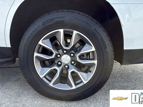 Used 2023 Chevrolet Tahoe LS RWD image 6