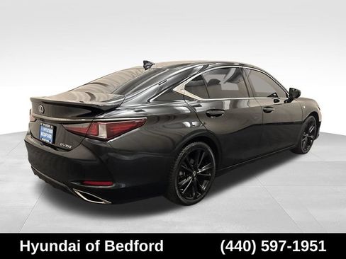 Used 2024 Lexus ES 350 F Sport w/ Accessory Package (Z2) FWD image 5