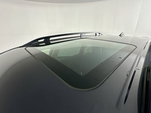 Certified 2022 Subaru Forester Limited w/ Popular Package #3 image 30