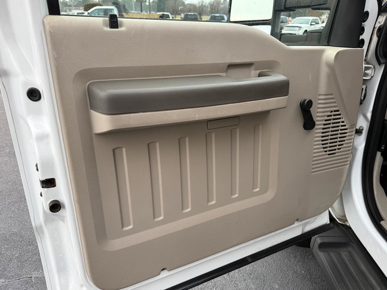 Used 2008 Ford F450 2WD Regular Cab Super Duty image 15