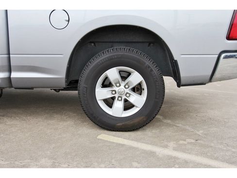 Used 2019 RAM 1500 Tradesman w/ Chrome Plus Package RWD image 13
