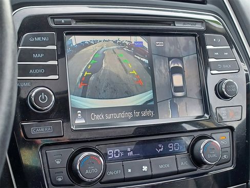 Used 2016 Nissan Maxima Platinum image 22