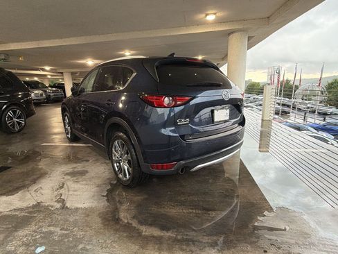 Used 2021 MAZDA CX-5 Signature AWD/4WD image 3