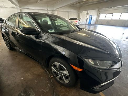 Used 2020 Honda Civic LX image 2
