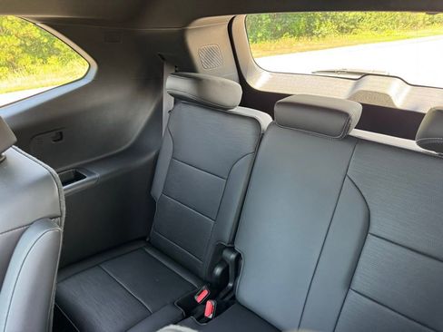 New 2025 Buick Enclave Sport Touring w/ Super Cruise Package image 22