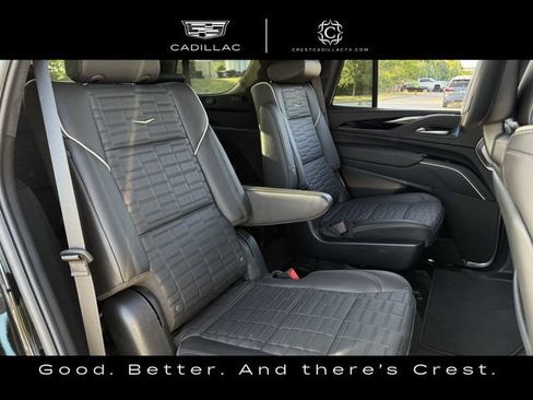 Used 2024 Cadillac Escalade V w/ Heavy-Duty Trailer Package AWD/4WD image 29