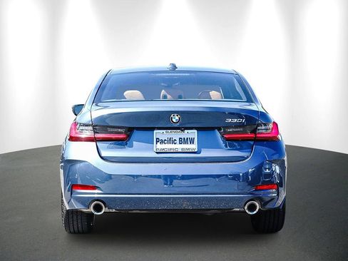 Used 2025 BMW 330i Sedan RWD image 5