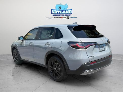 New 2026 Honda HR-V Sport image 3