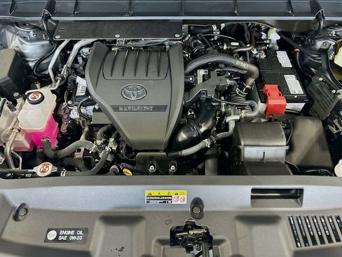 New 2026 Toyota Highlander Limited AWD/4WD image 7