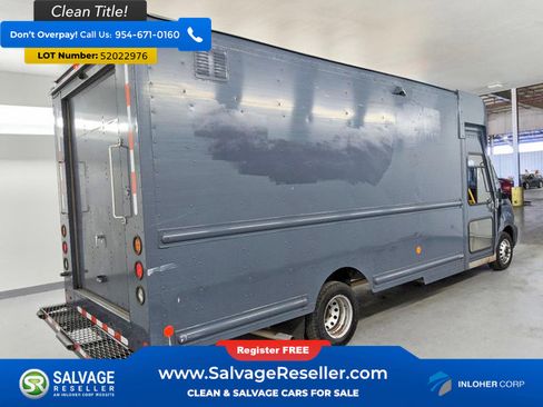 Used 2021 Ford Transit 350 DRW RWD image 4