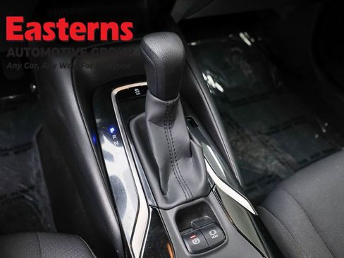 Used 2022 Toyota Corolla LE image 13