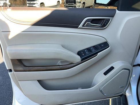 Used 2019 GMC Yukon Denali w/ Denali Ultimate Package image 13