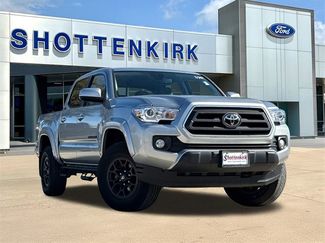 Used 2022 Toyota Tacoma SR5 video 1