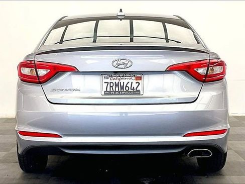 Used 2016 Hyundai Sonata SE w/ Cargo Package image 3