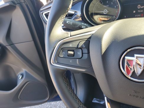 Used 2022 Buick Encore GX Select image 16