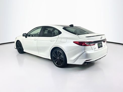 Used 2026 Toyota Camry XSE AWD/4WD image 5
