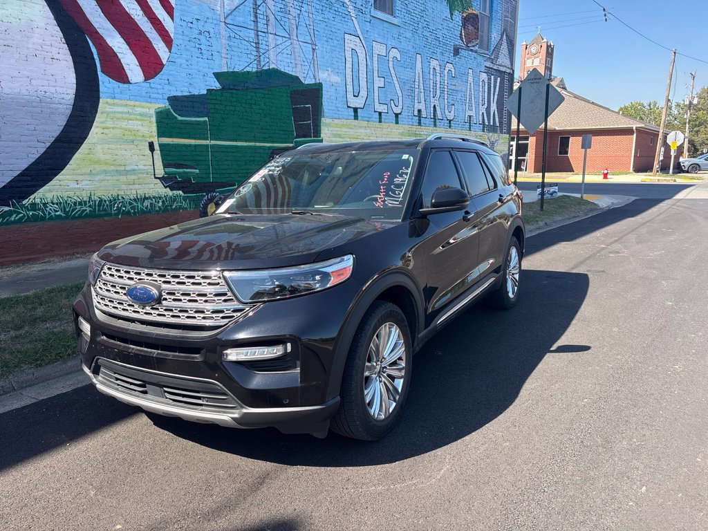 Used 2021 Ford Explorer Limited w/ Equipment Group 301A AWD/4WD image 3
