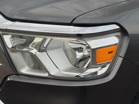 Certified 2021 RAM 1500 Big Horn image 9