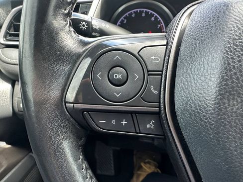Used 2021 Toyota Camry SE w/ Carpet Mat Package (TMS) FWD image 19