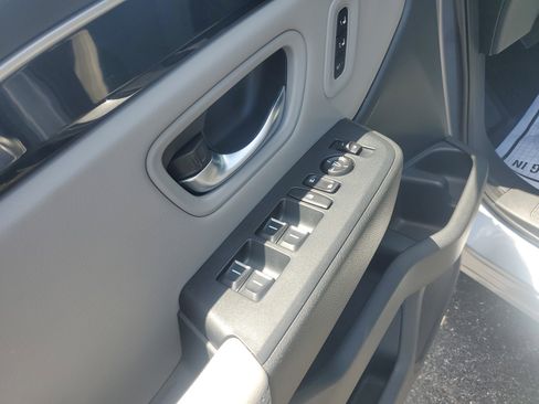 Used 2023 Honda Pilot Touring image 23